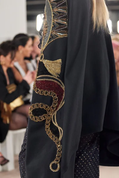 Look 128